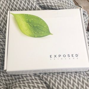 Exposed basic skincare kit